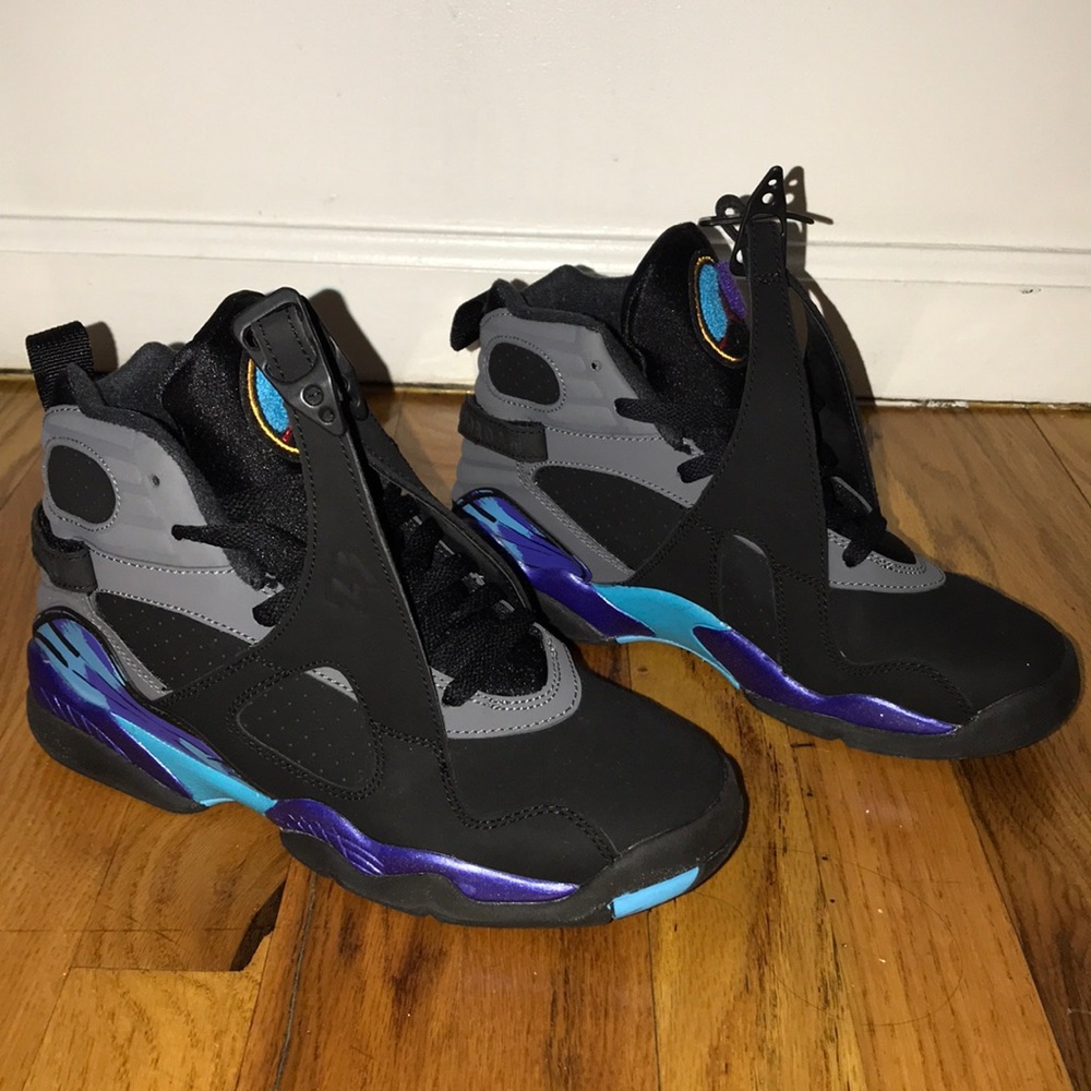 Air Jordan 8 Retro BG